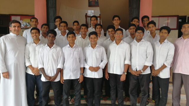 Aspirants of the Vocationary at Thalore, Kerala. January 2019