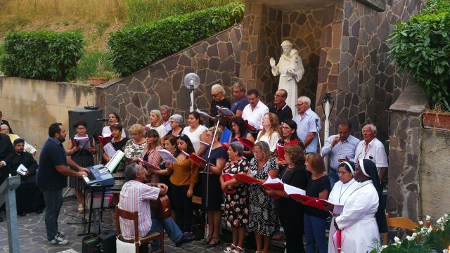 Agosto 2019 - Prima professione - Provincia Italiana - il coro