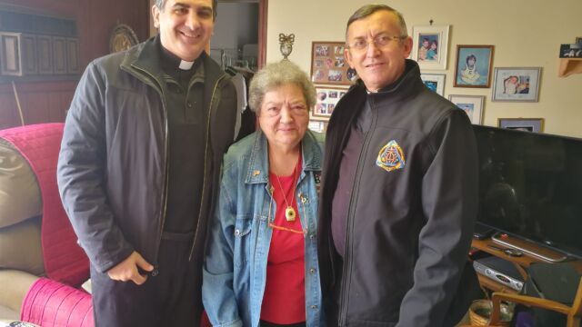 Superior General, Fr. Antonio Farael do Nascimento, SDV (right) with Gaetanina Meloro (center) who received the miracle used for the beatification, on May 7, 2011, of fr. Justin Russolillo.