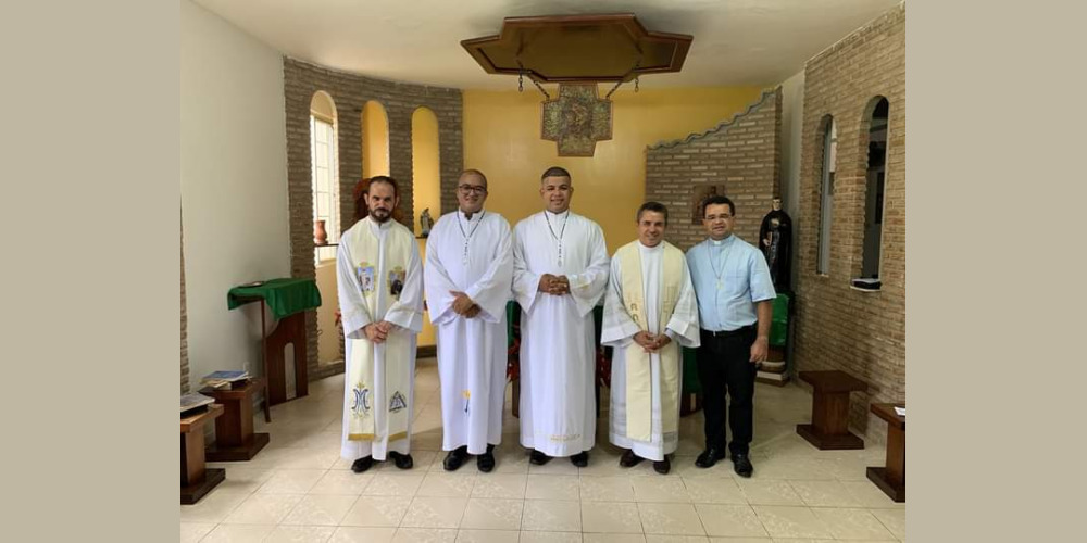 Ingresso in Noviziato di Winner de Oliveira Alves e di Márcio Henrique Cerqueira de Abreu. Salvador, Bahia, Brasil, 7 febbraio 2021. - - Entry into the Novitiate of Winner de Oliveira Alves and Márcio Henrique Cerqueira de Abreu. - - Ingresso no Noviciado do Winner de Oliveira Alves e Márcio Henrique Cerqueira de Abreu. Salvador, Bahia, Brasil, 7 de fevereiro de 2021.