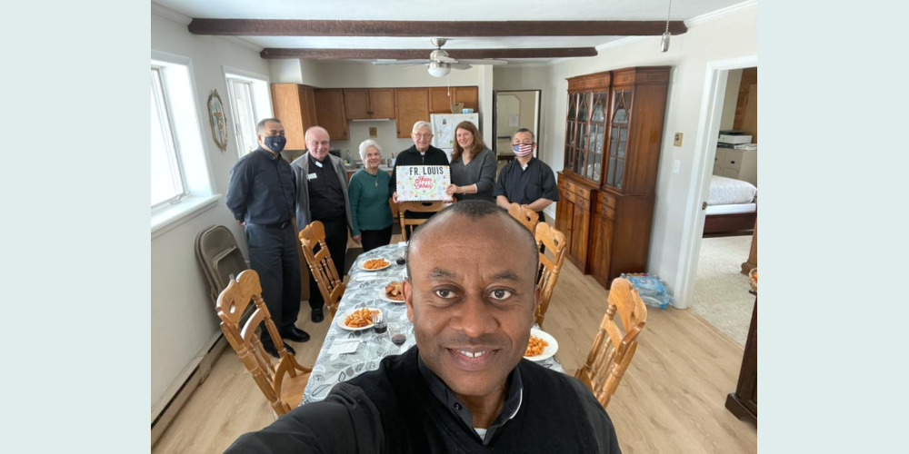 Padre Ludovico Caputo celebra i suoi 80 anni con confratelli e amici. Florham Park, NJ (USA), 3 marzo 2021