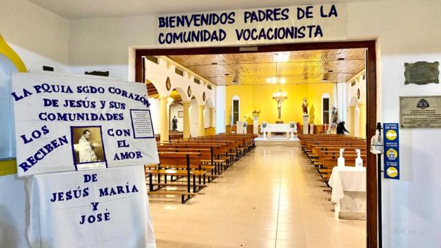 ESPANOL: Celebración de apertura comunitaria en San Juan, Argentina, 18/03/2021. ENGLISH: Opening Celebration of the new vocationist community in San Juan, Argentina, 3/18/2021. ITALIANO: Celebrazione di apertura comunità di San Juan, Argentina, 18/3/2021. PORTUGUES: Celebração de abertura da comunidade em San Juan, Argentina, 2021/03/18. FRANCAIS: Célébration d'ouverture de la communauté à San Juan, Argentine, 18/03/2021