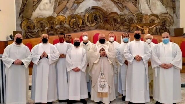 In occasione della solennità della Annunciazione del Signore sono stati istituiti come accolito Salvatore Formisano, e come lettori Ciro de Vito, Salvatore de Martino, Matteo Perrone, Valentino Ruggiero e Mastewal Francesco Martella (Napoli, 25 Marzo, 2021)