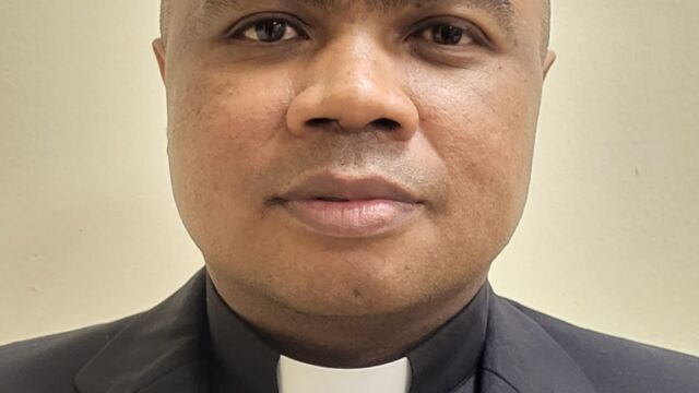 Fra Emilio Rasolofo, religioso vocazionista, che ha ricevuto il miracolo per intercessione di don Giustino, che ha dato il via alla canonizzazione del fondatore dei Vocazionisti