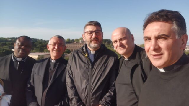 28 Aprile 2022 - festeggiamenti per il 25mo ordinazione sacerdotale del religioso vocazionista don Vittorio Zeccone, padre spirituale al collegio Urbano di Roma
