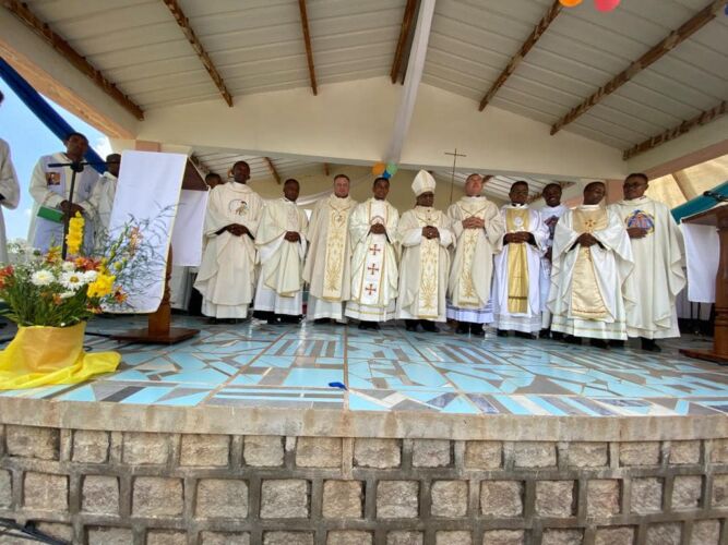18 marzo 2023 Ordinazione sacerdotale di Padre Fabien Ramiandrisoa in Antananarivo, Madagascar
