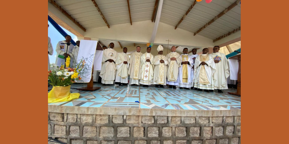18 marzo 2023 Ordinazione sacerdotale di Padre Fabien Ramiandrisoa in Antananarivo, Madagascar